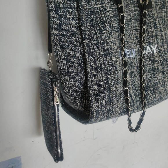 Large LOVELY DAY Woven Tote - Picture 8 of 13